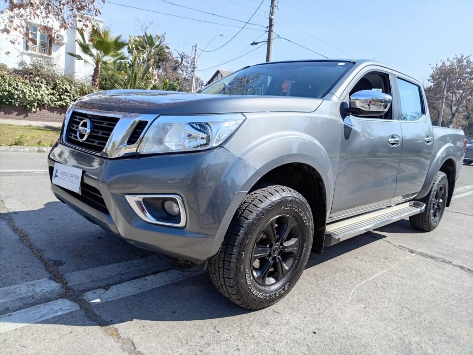 Nissan NP300 XE DCAB 2.3 4X2 DIESEL 2018 - Foto 2 de 10