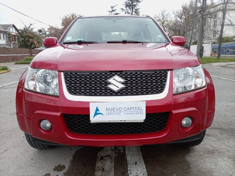 Suzuki GRAND VITARA 2.4 MT 4X4 2012