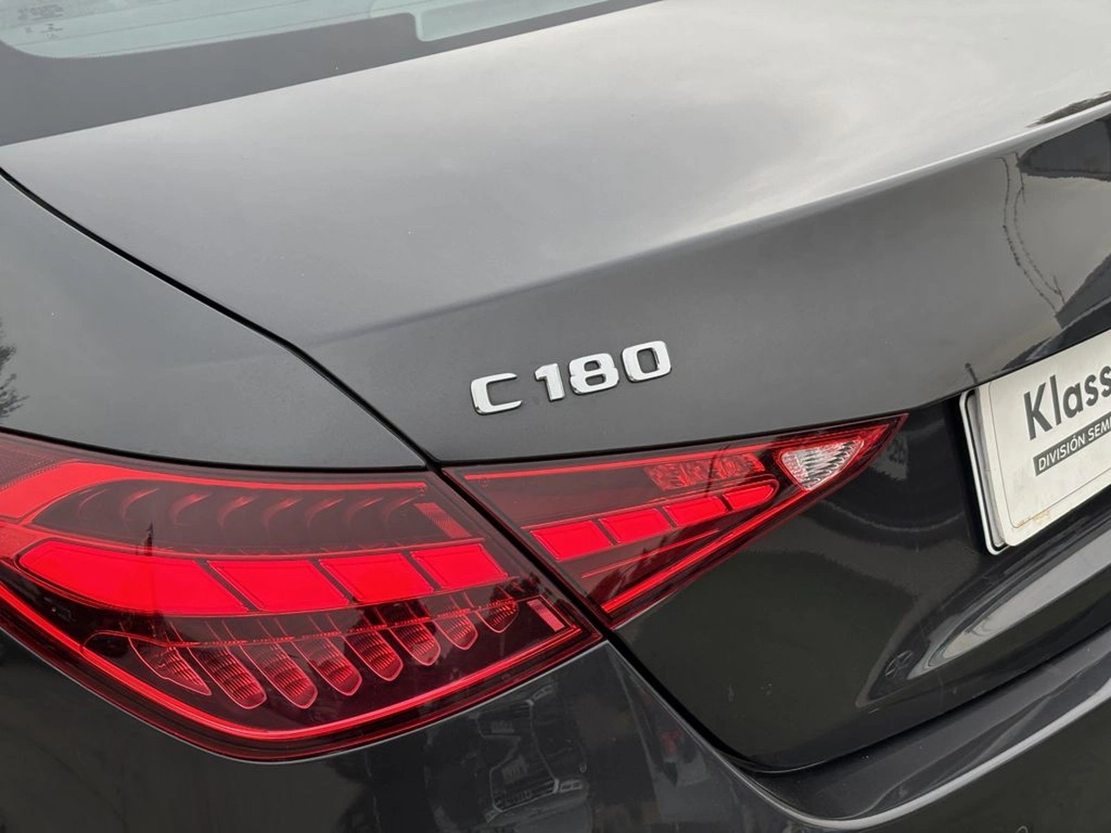 Mercedes-Benz C 180 1.5T G-9 AUTO 2022 - Imagen 7 de 20