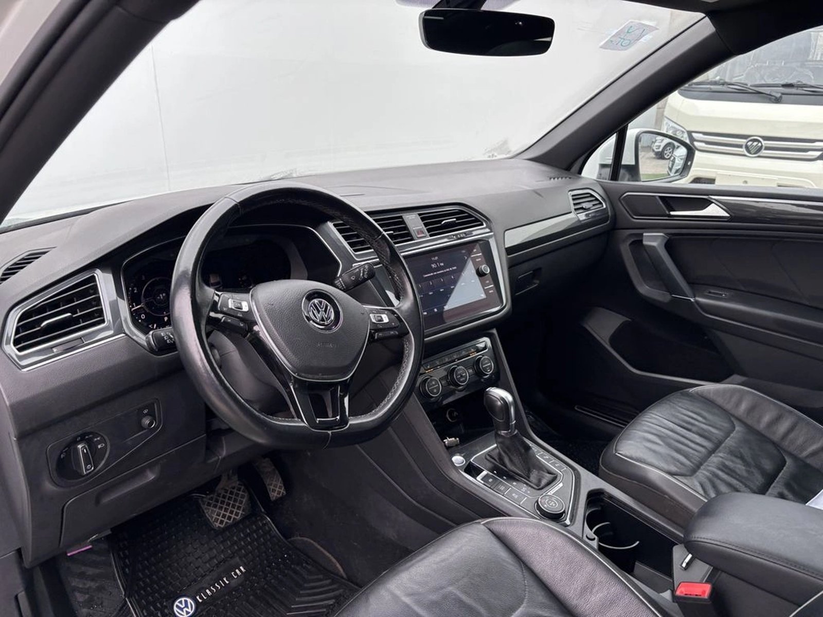 Volkswagen TIGUAN 2.0 TSI DSG LIMITED 7A 4MOTION 2018 - Imagen 11 de 20