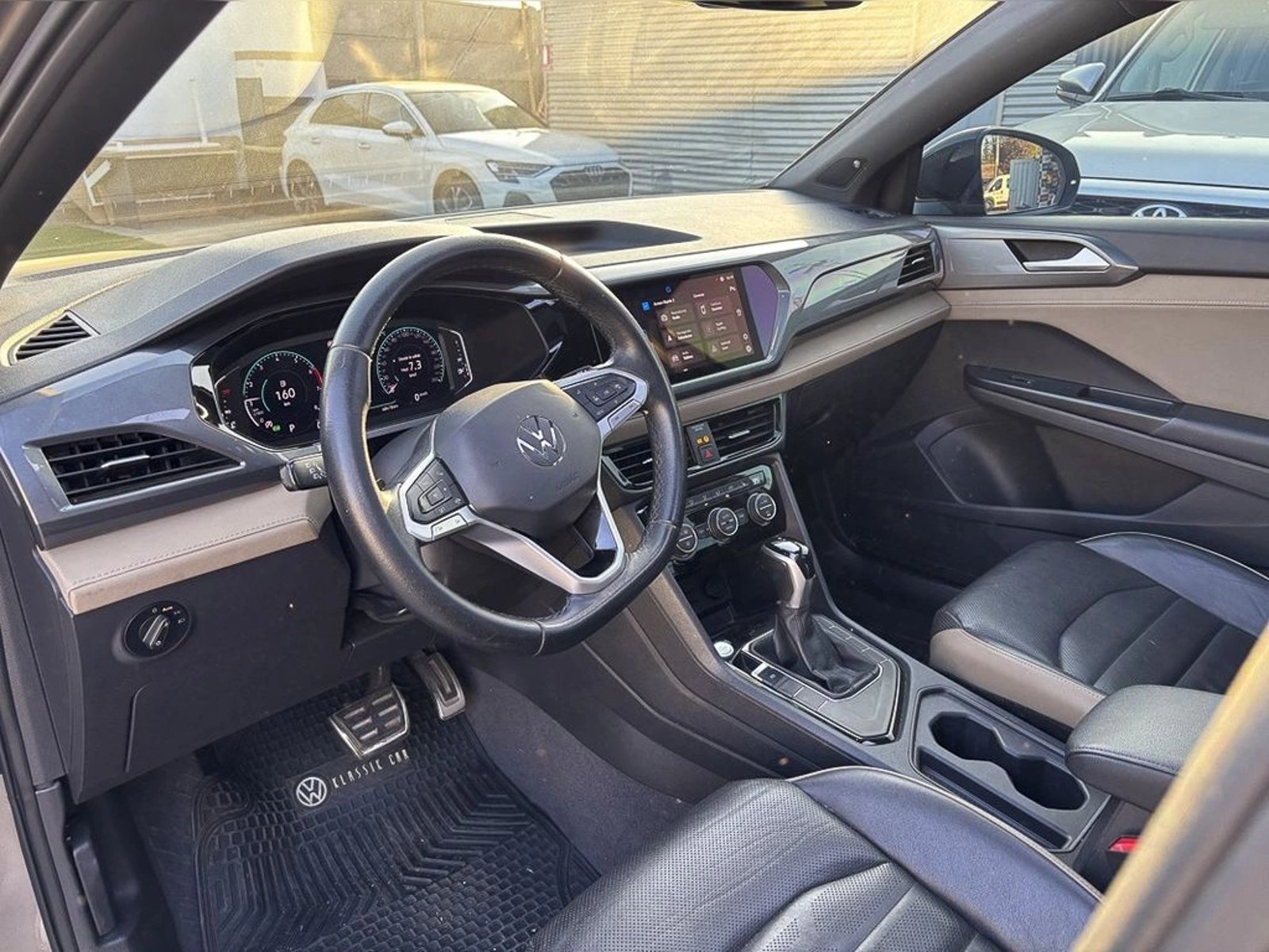 VOLKSWAGEN TAOS 1.4 250 TSI HIGHLINE AUTO HERO 2022 - Imagen 3 de 18