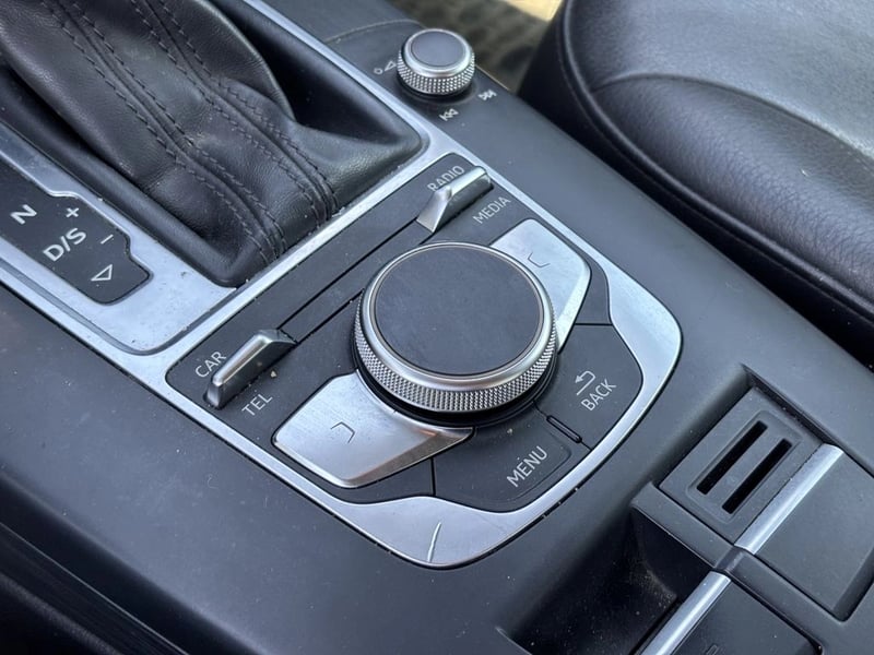 Audi A3 1.4 TFSI 4X2 HB S-TRONIC AT 3P 2017 - Imagen 10 de 20