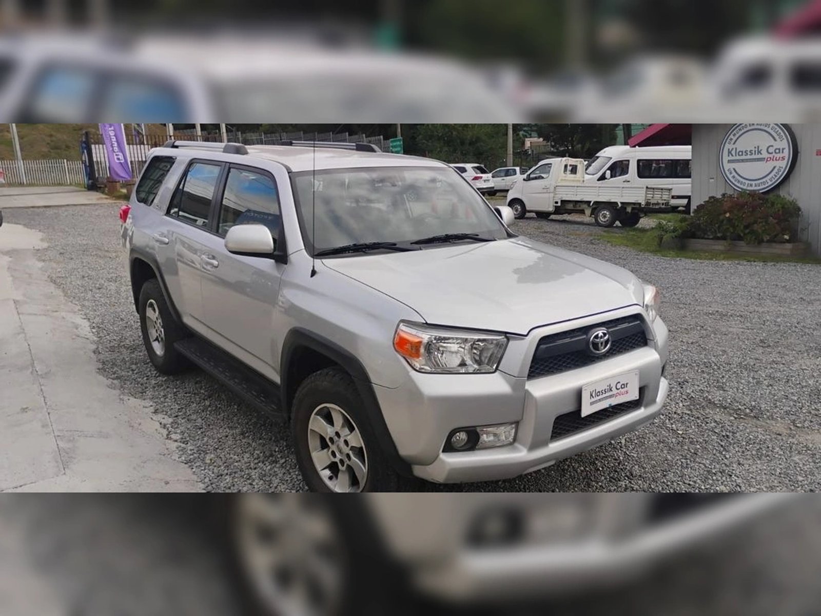 TOYOTA 4RUNNER SR5 4.0 AUT 2012 - Imagen 3 de 15