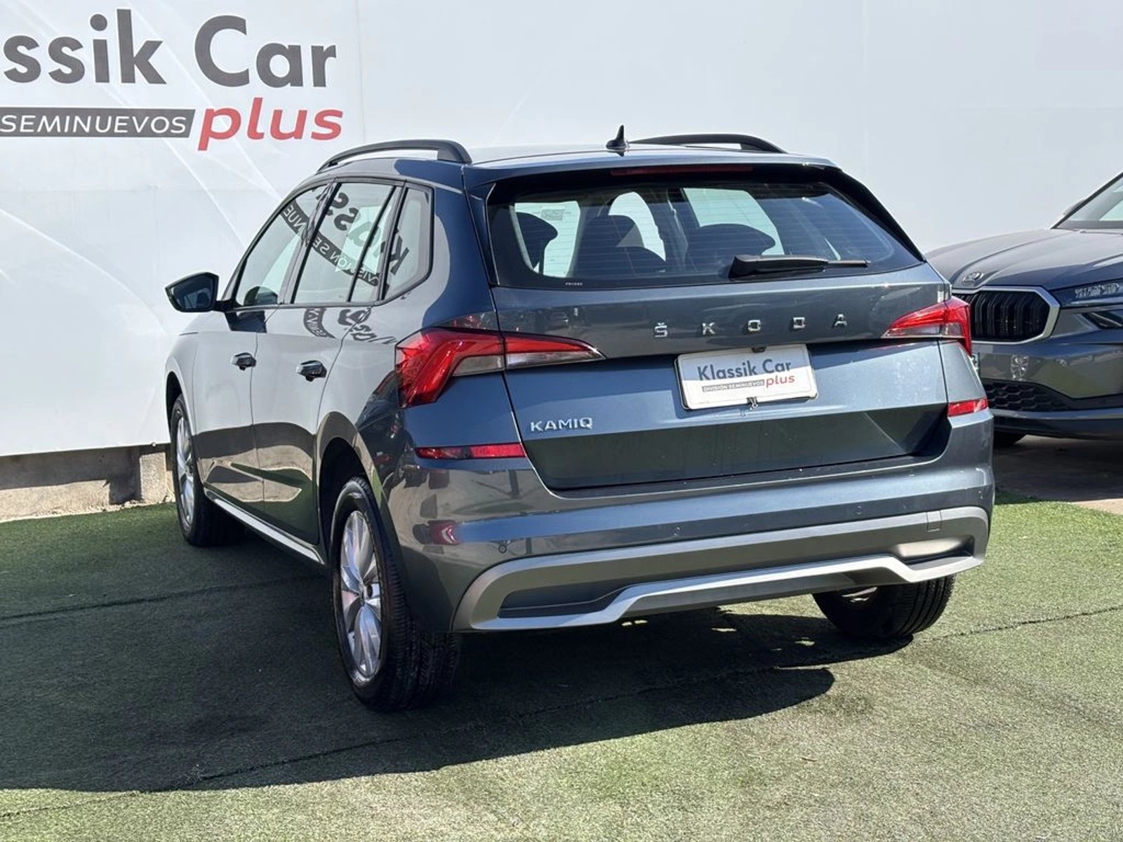 Skoda KAMIQ 1.5 TSI AMBITION AUTO 2021 - Foto 4 de 18