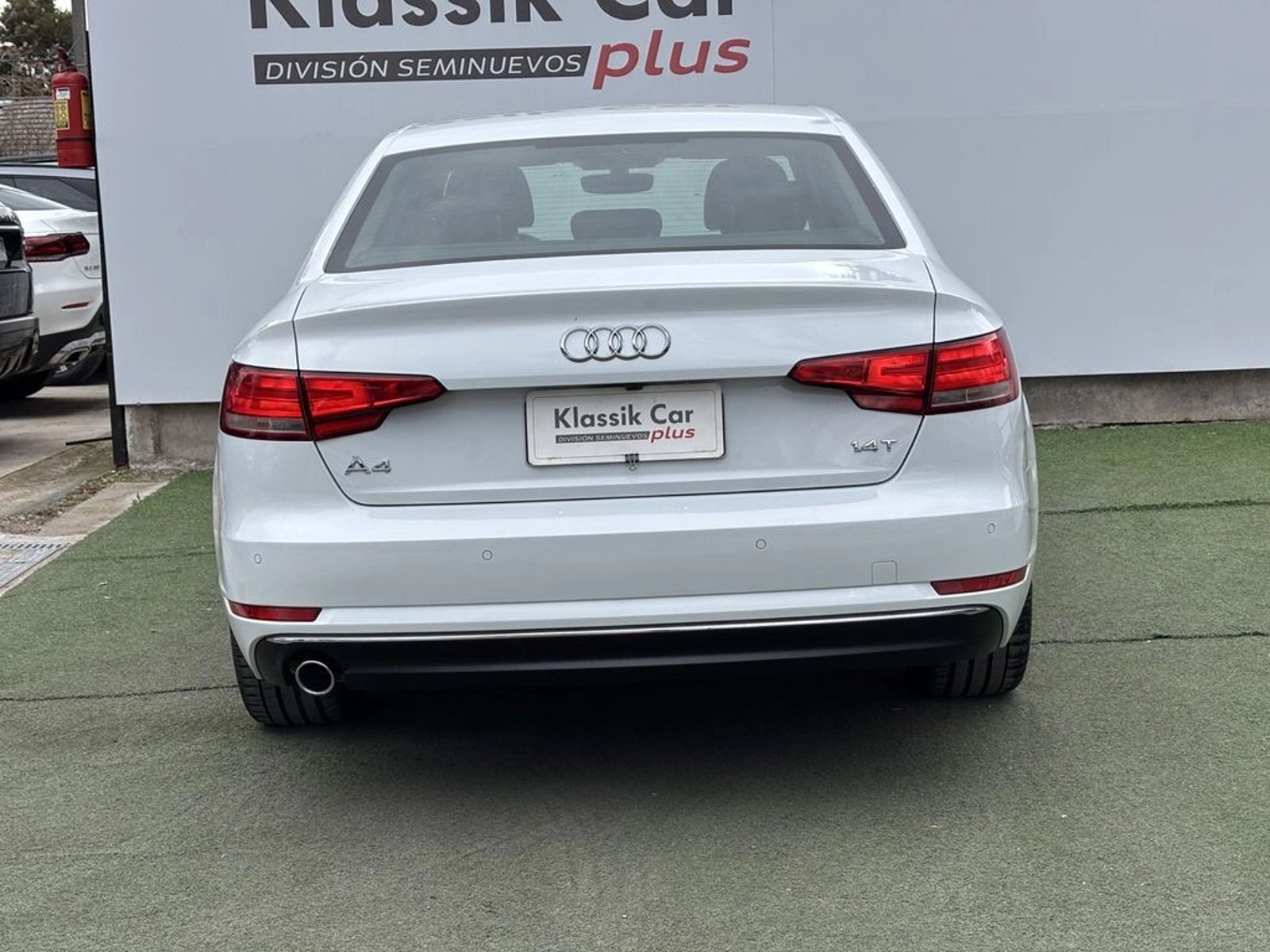 Audi A4 1.4 TFSI DESIGN 4X2 S-TRONIC AT 4P 2018 - Imagen 6 de 20