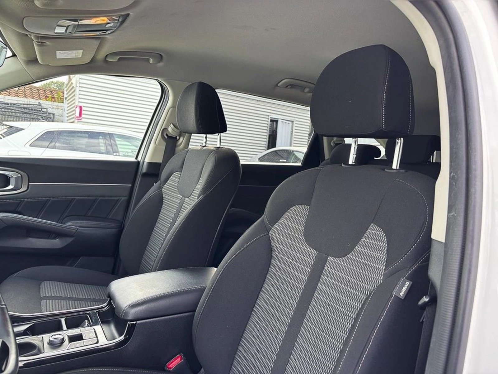 KIA SORENTO 2.5 GSL AUTO EX FULL 2022 - Imagen 8 de 20