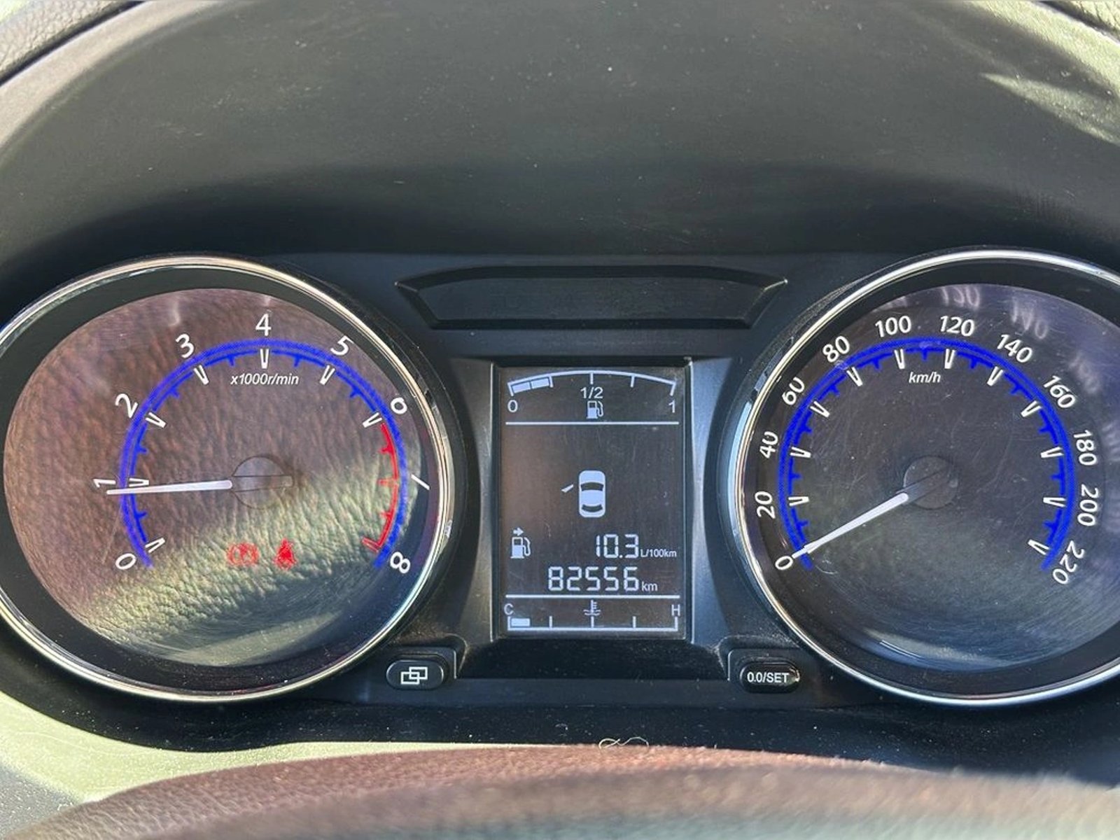 DONGFENG S500 1.5 7 PASAJEROS 2023 - Imagen 14 de 16