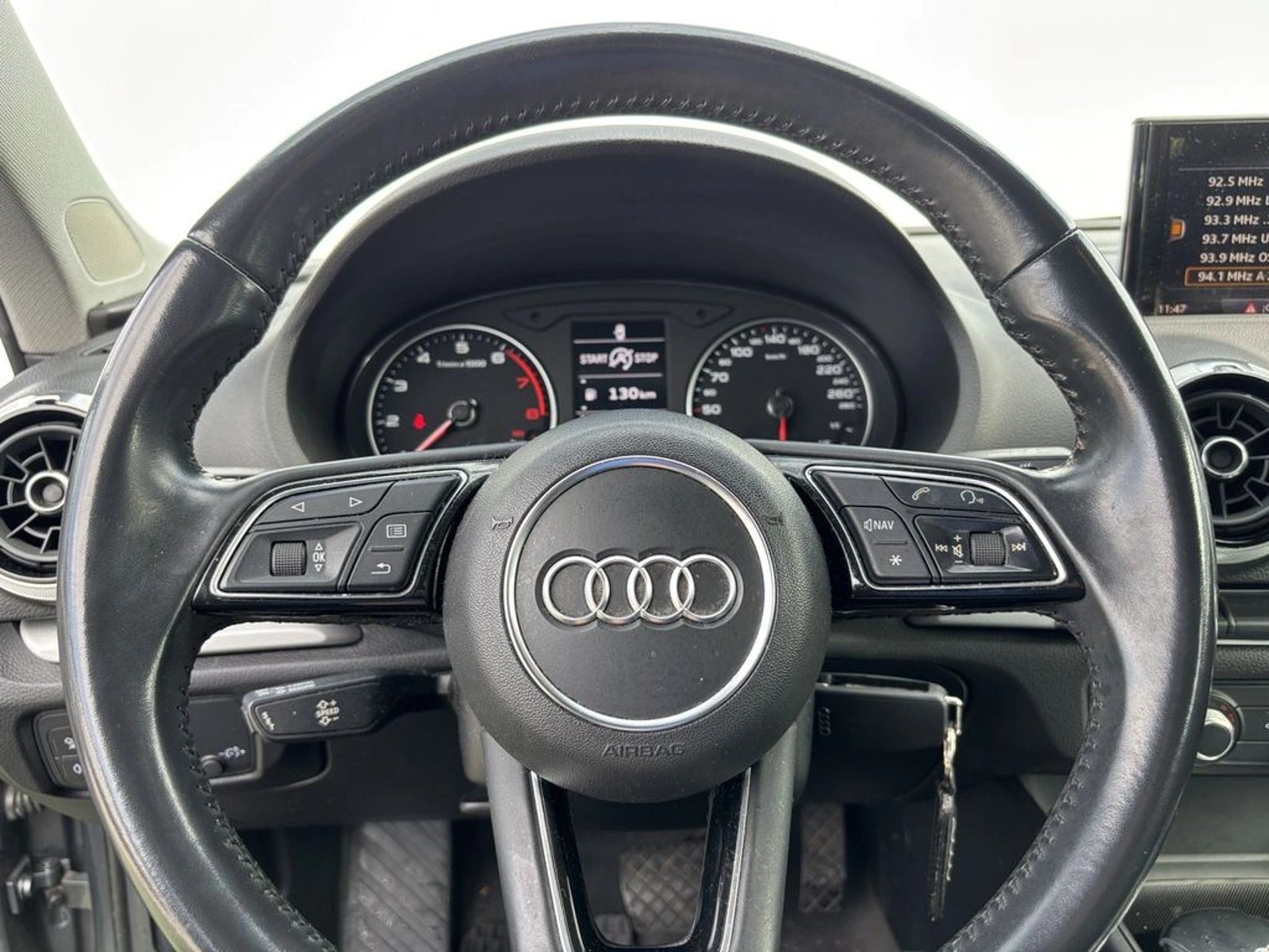 Audi A3 1.4 35 TFSI STRONIC AUTO SPORTBACK 2019 - Imagen 18 de 20