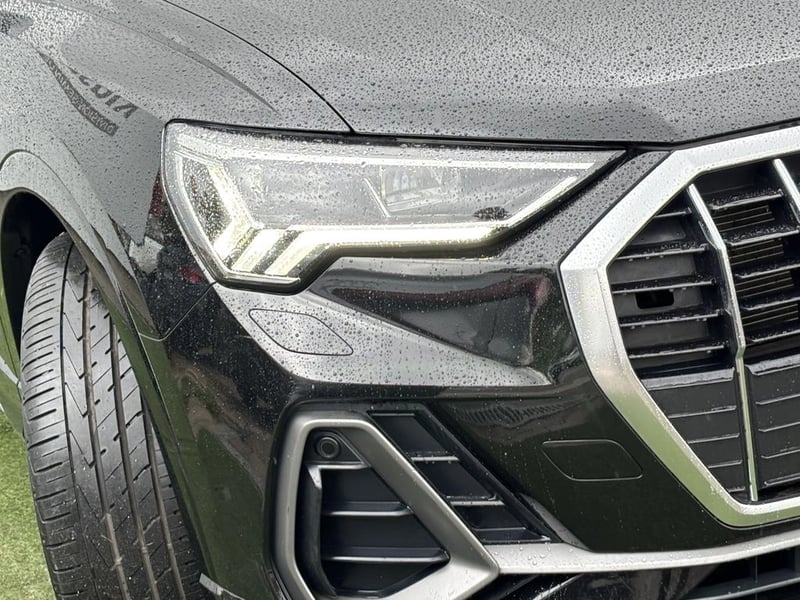 Audi Q3 1.4 35 TFSI STRONIC S-LINE AUTO SPORT 2025 - Imagen 18 de 20