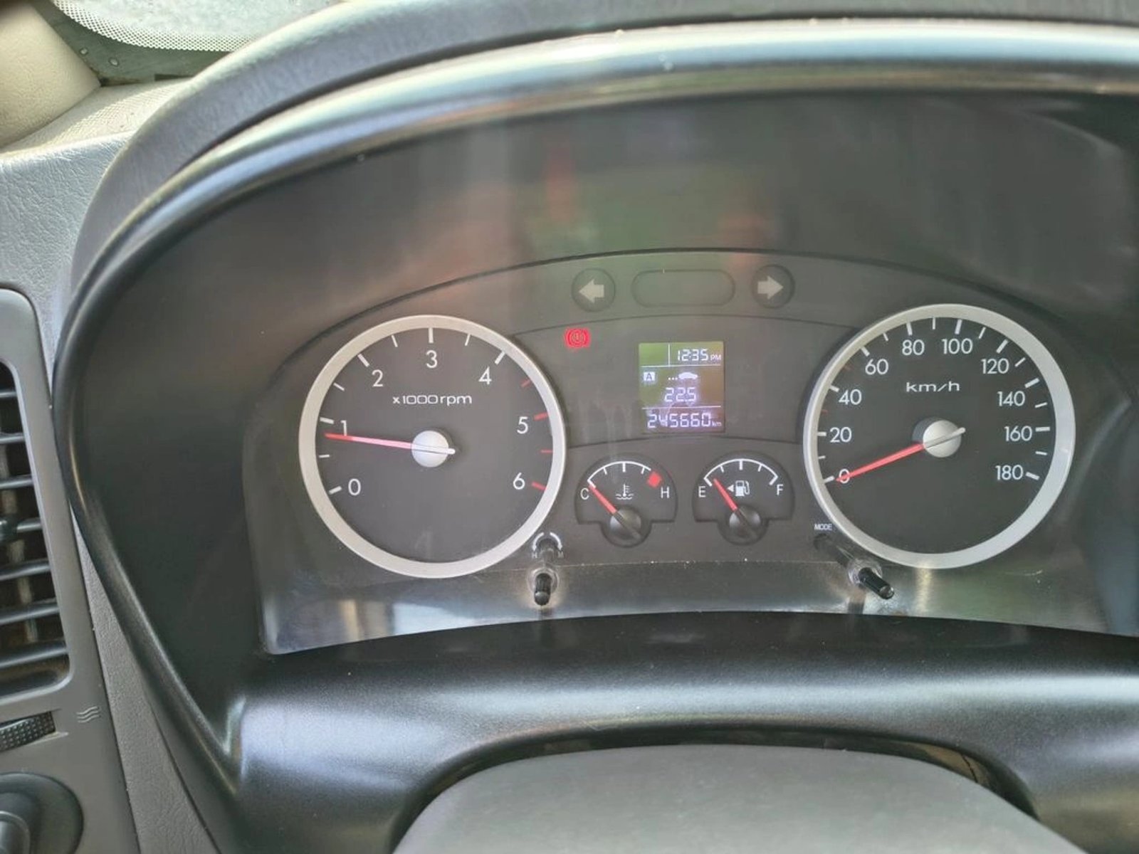 Hyundai PORTER II PORTER II DCAB 2.5 2022 - Imagen 7 de 8