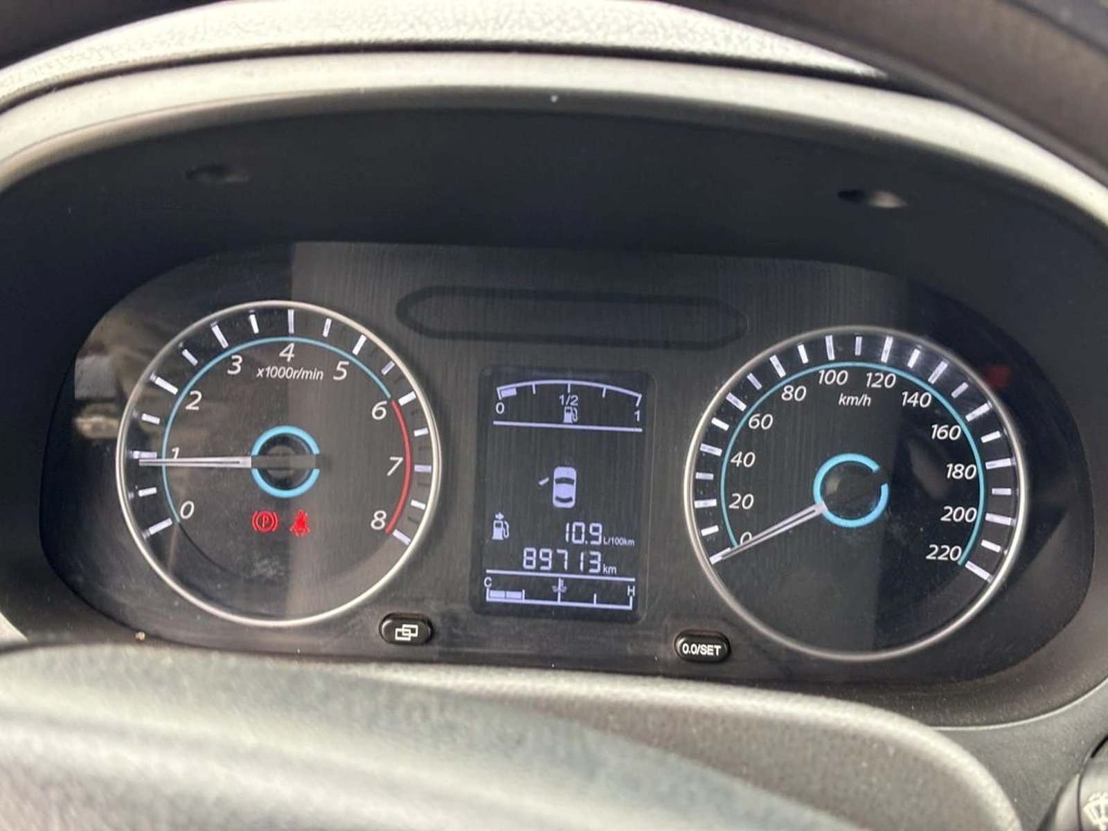 DONGFENG S50 1.5 MANUAL 2019 - Imagen 14 de 16