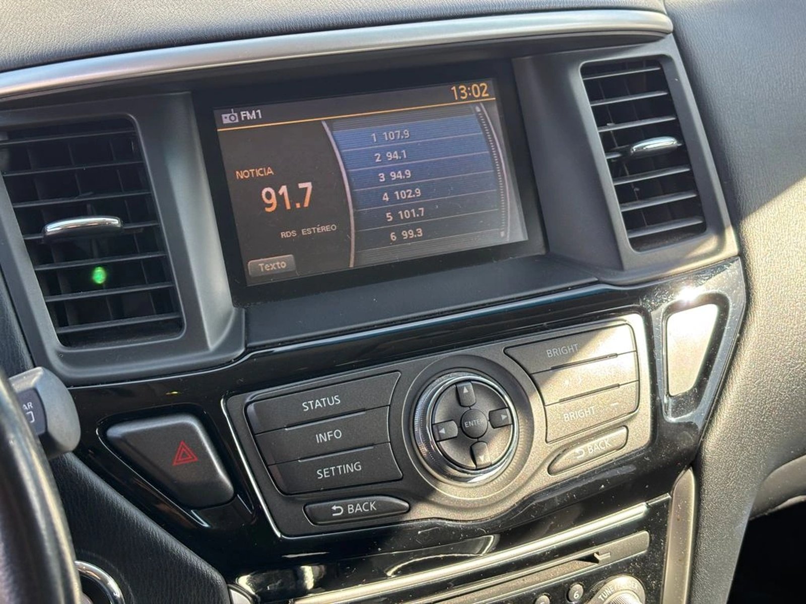 NISSAN PATHFINDER 3.5 SENSE CVT AUTO 2015 - Imagen 11 de 17