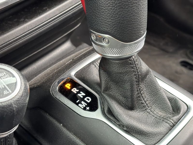 Jeep WRANGLER 3.6 SPORT X 4X4 AT 3P 2021 - Imagen 18 de 20