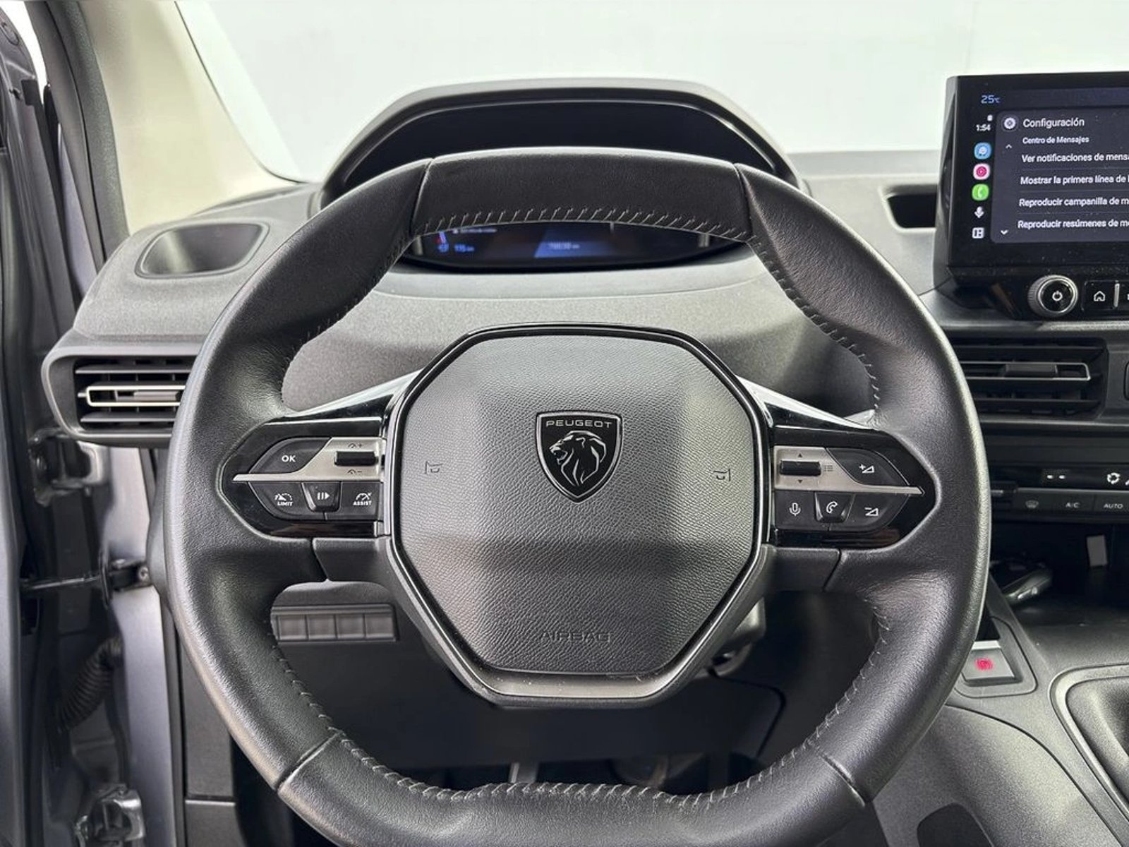 PEUGEOT RIFTER 1.5 BLUEHDI 100 ALLURE 2025 - Imagen 15 de 20