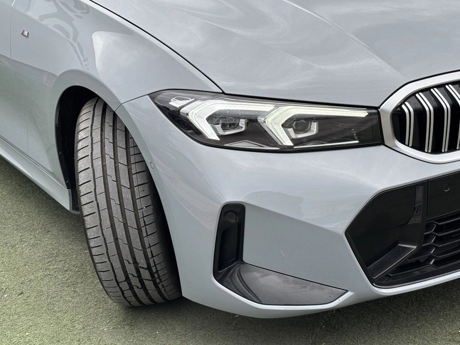 BMW 320 2.0 AT M SPORT 2024 - Foto 3 de 20
