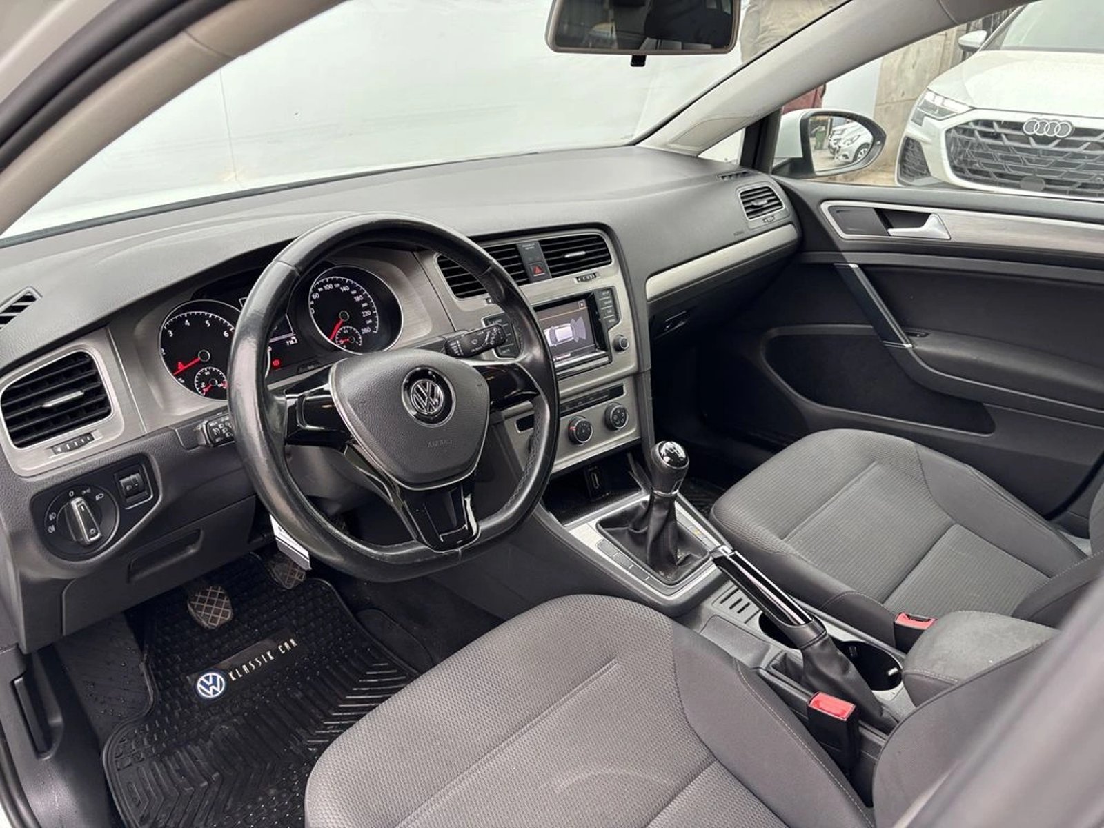 VOLKSWAGEN GOLF 1.6 MSI MANUAL COMFORTLINE 2016 - Imagen 5 de 14
