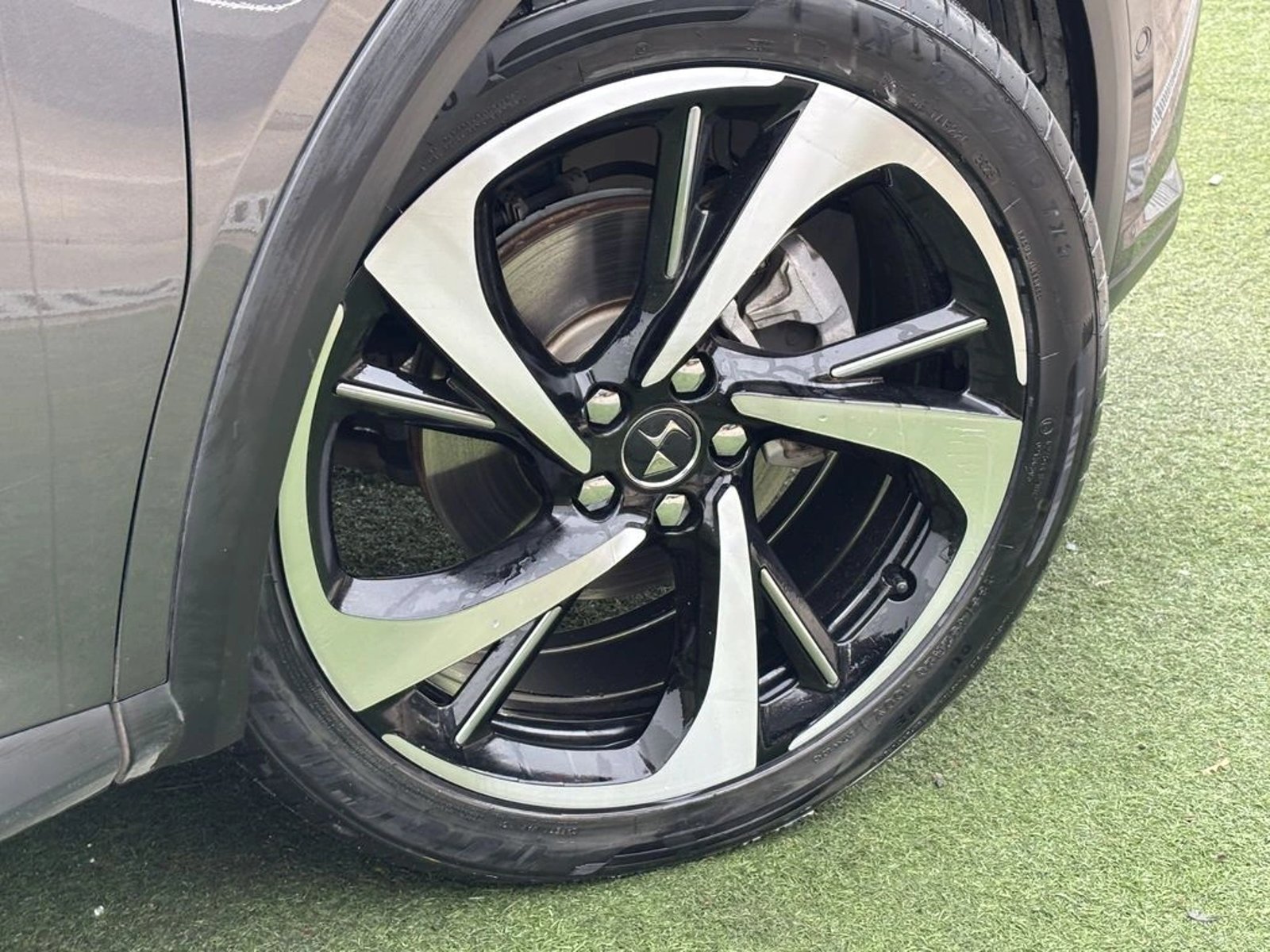 DS Automobiles DS7 CROSSBACK 1.6 THP EAT8 2024 - Imagen 20 de 20