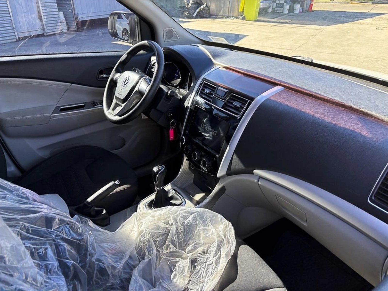 DONGFENG S500 1.5 7 PASAJEROS 2023 - Imagen 4 de 16