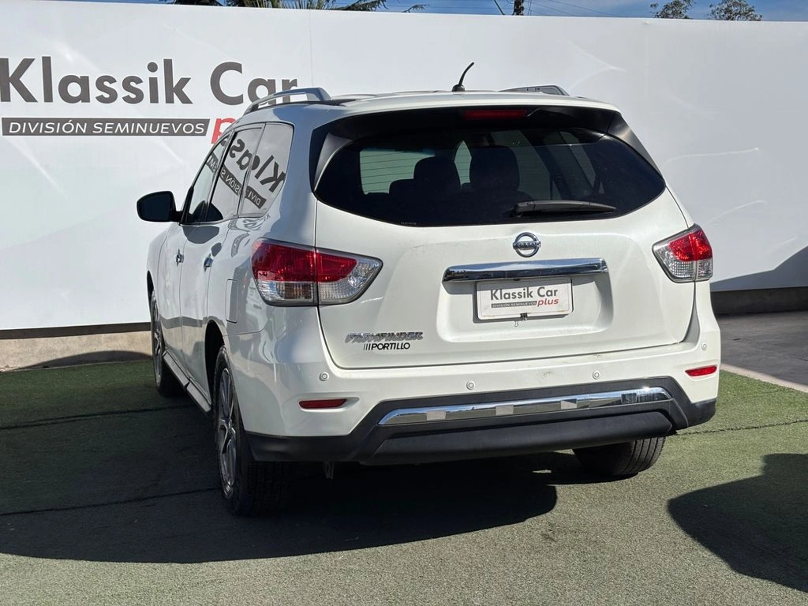 NISSAN PATHFINDER 3.5 SENSE CVT AUTO 2015 - Foto 4 de 17