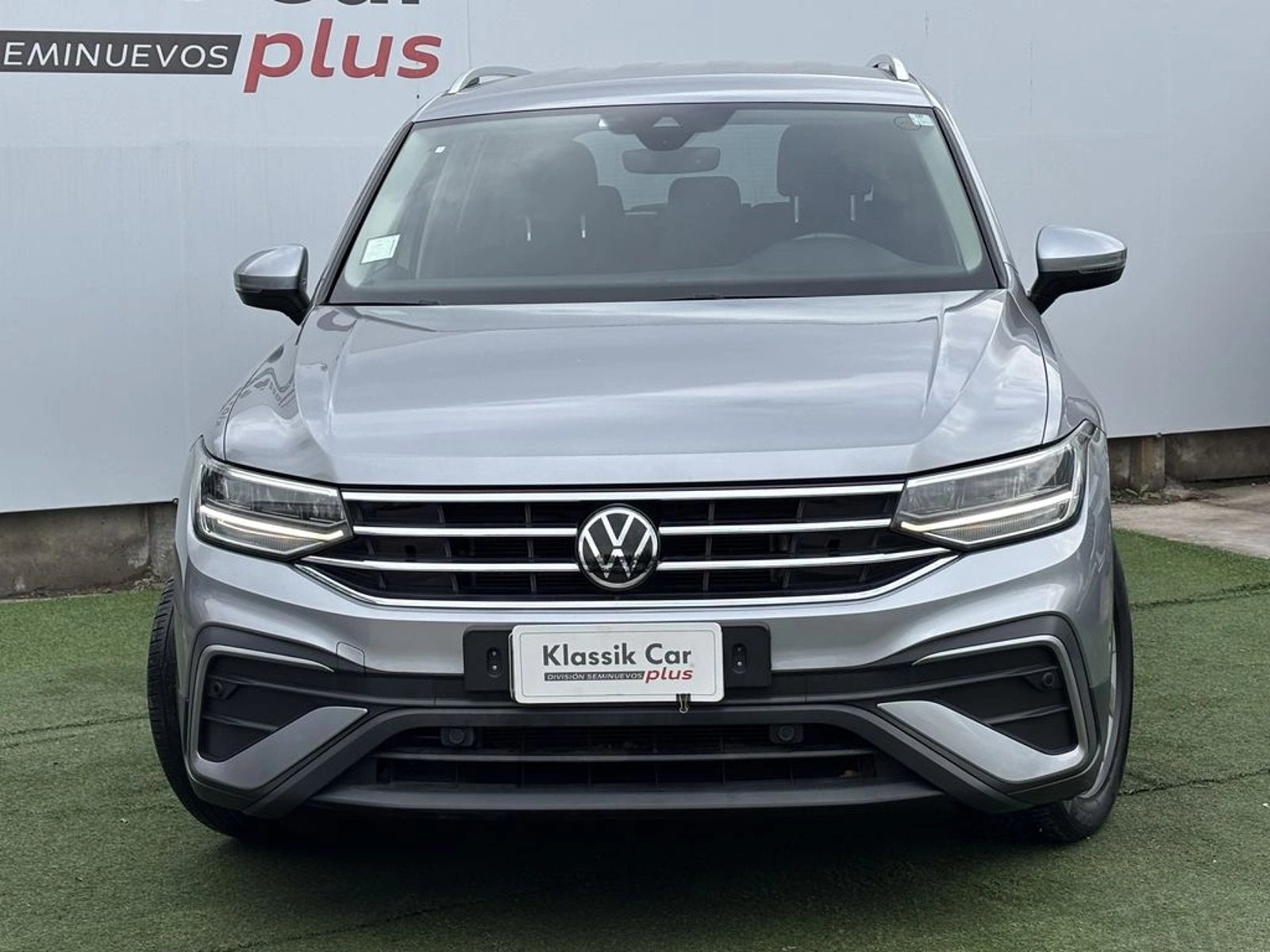 Volkswagen TIGUAN 1.4 TSI COMFORTLINE  4X2 7 ASIENTOS 2023 - Foto 2 de 20