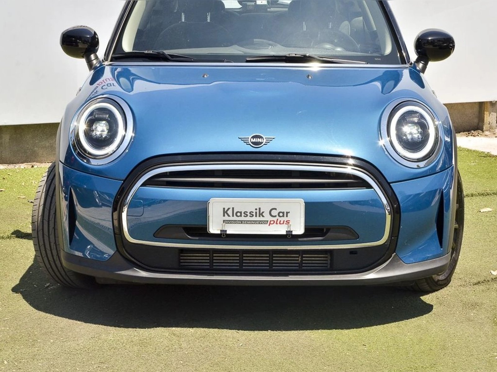 MINI COOPER 1.5 AUTO ESSENTIAL 2024 - Imagen 14 de 17