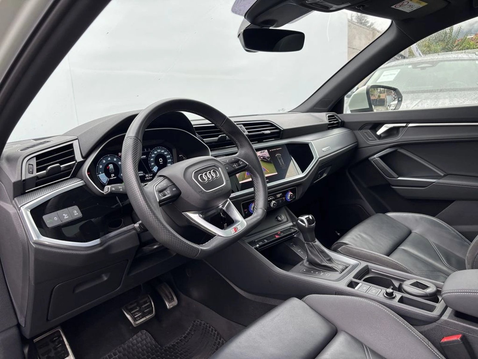 Audi Q3 SPORTBACK 1.4T 35 TFSI S-LINE AUTO 2023 - Imagen 13 de 20
