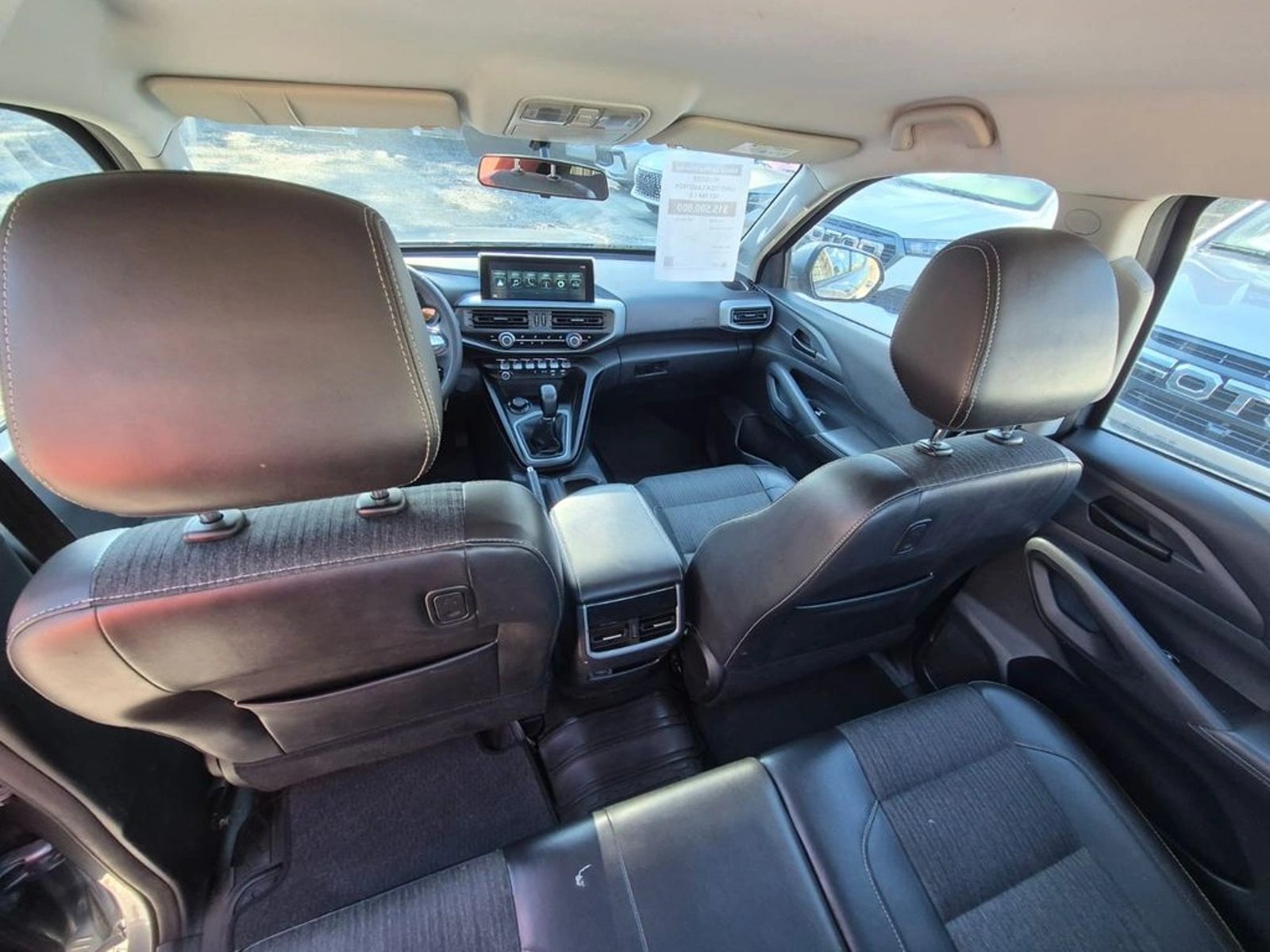 PEUGEOT LANDTREK LANDTREK HDI 1.9 . 4X4 2022 - Imagen 7 de 12