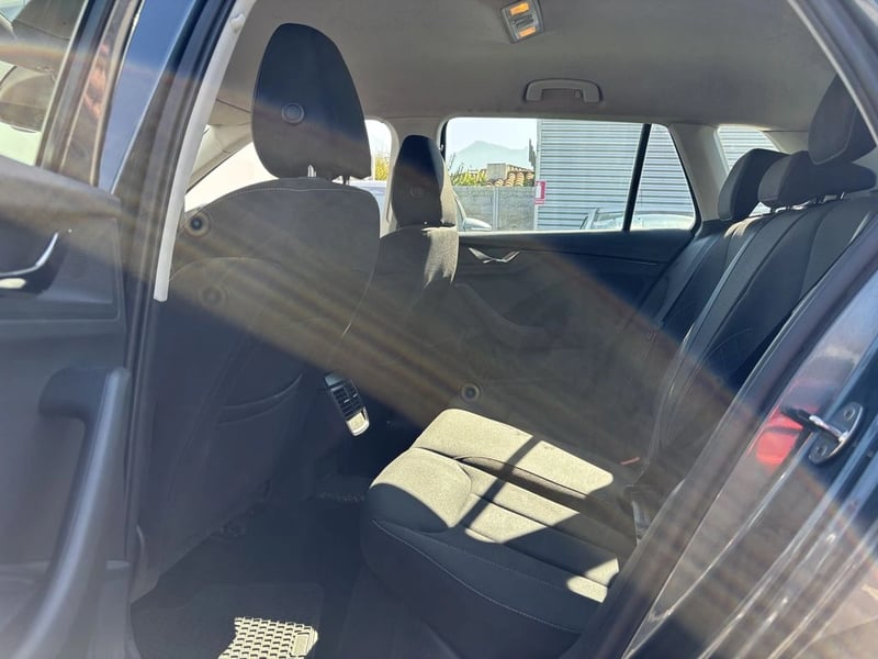 Skoda KAMIQ 1.5 TSI AMBITION AUTO 2021 - Imagen 8 de 18