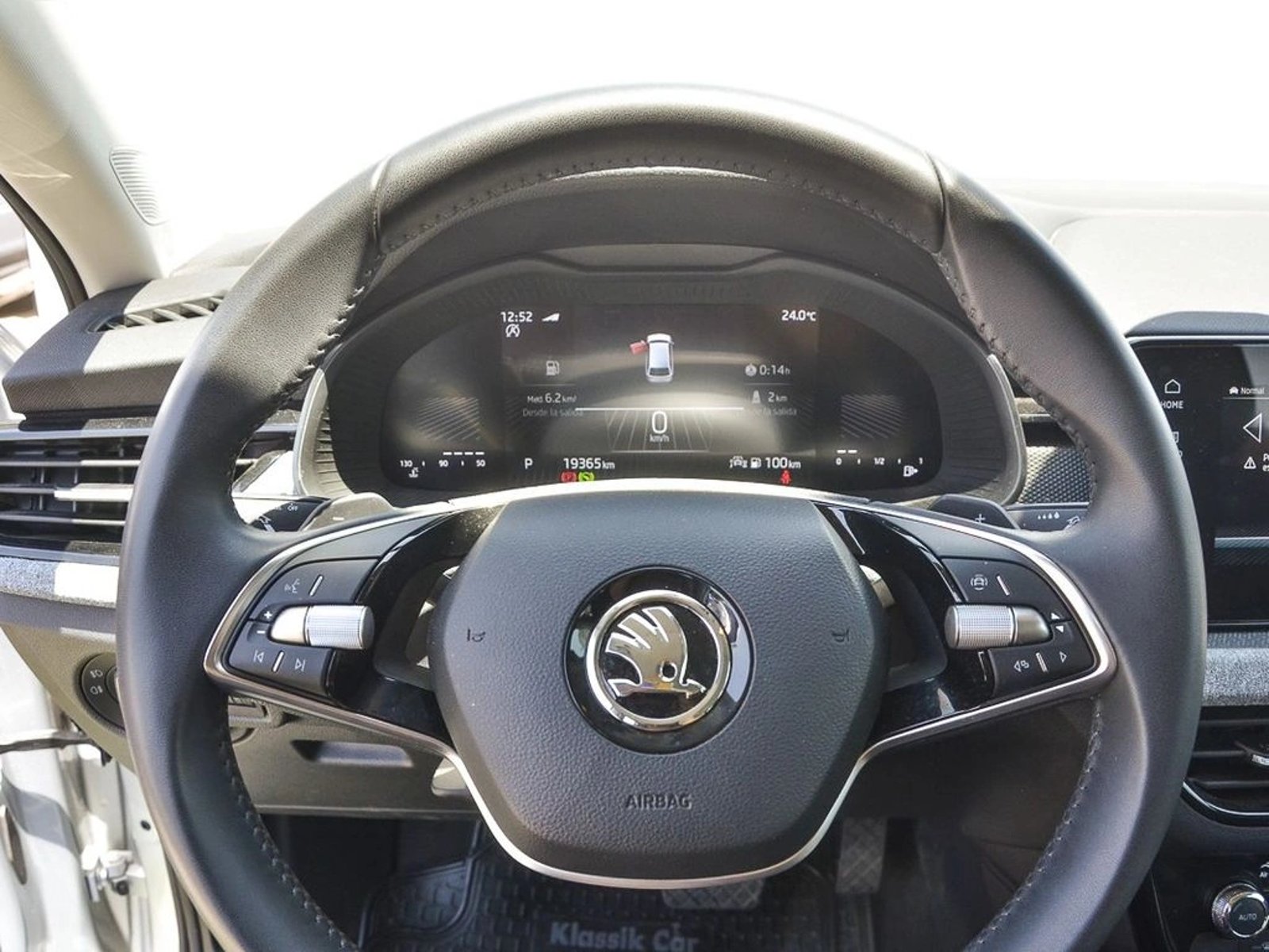 SKODA SCALA 1.5 TSI SELECTION  DSG AUTO 2025 - Imagen 16 de 20