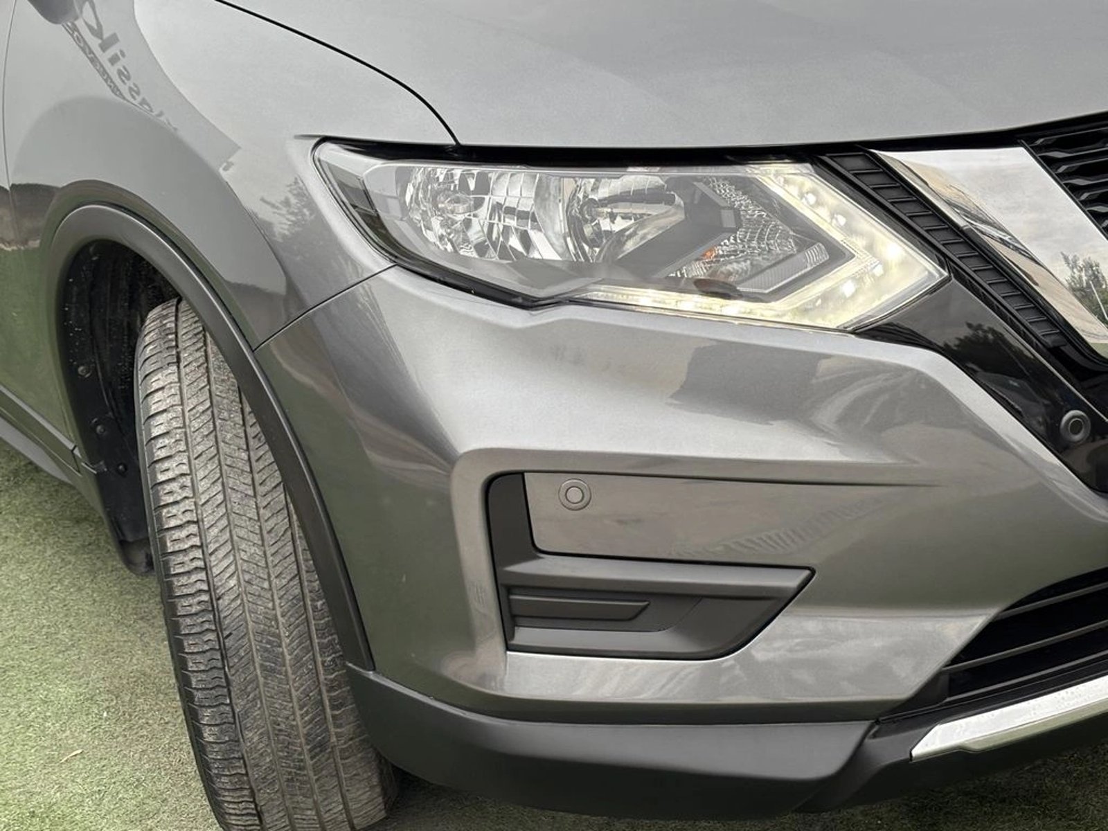 Nissan X-TRAIL 2.5 SENSE 4X2 CVT AUTO 7 PASAJEROS 2022 - Imagen 3 de 20