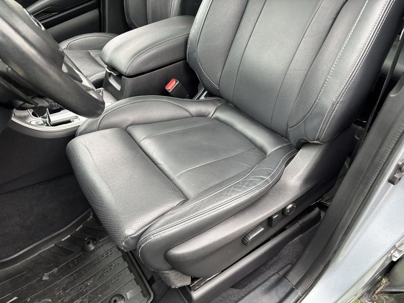 Subaru EVOLTIS 2.4T LIMITED GARDX AWD CVT AT 5P 2023 - Imagen 9 de 20