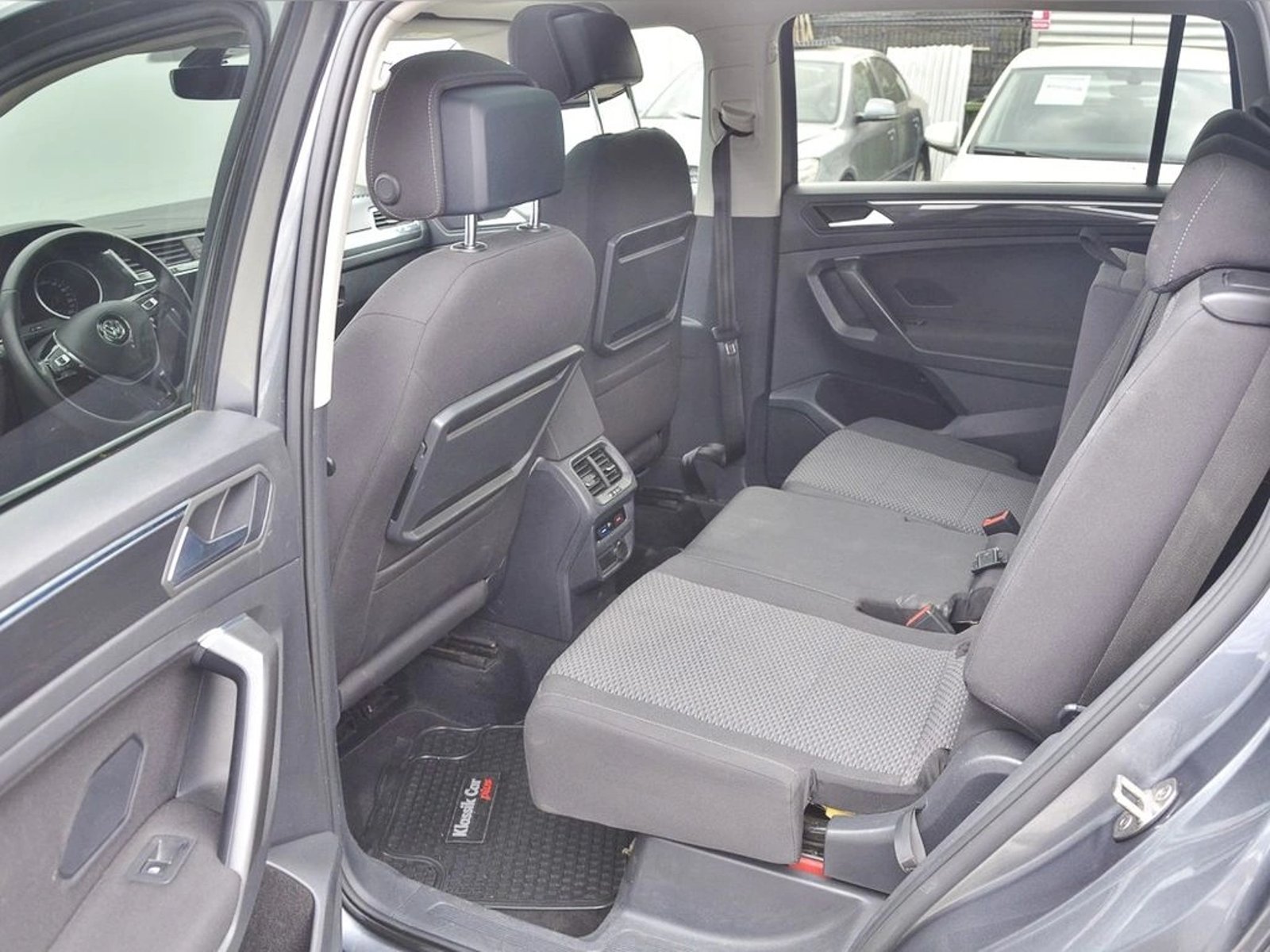 VOLKSWAGEN TIGUAN 1.4 TSI DSG HIGHLINE 7A 2022 - Imagen 12 de 20
