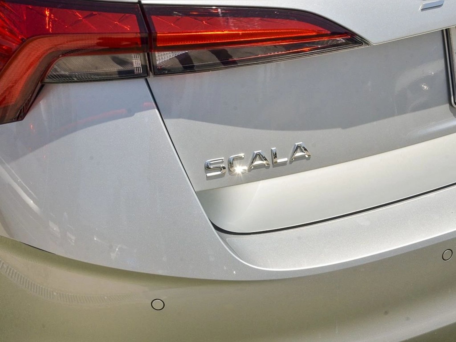 SKODA SCALA 1.5 TSI SELECTION  DSG AUTO 2025 - Imagen 7 de 20