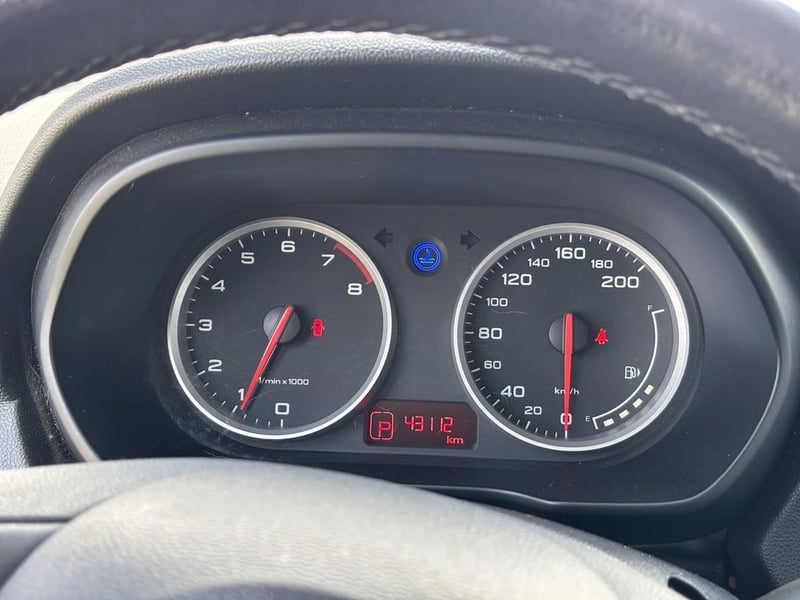 MG 3 1.5 COMFORT 4X2 HB AUTOMÁTICO 5P 2023 - Imagen 14 de 20