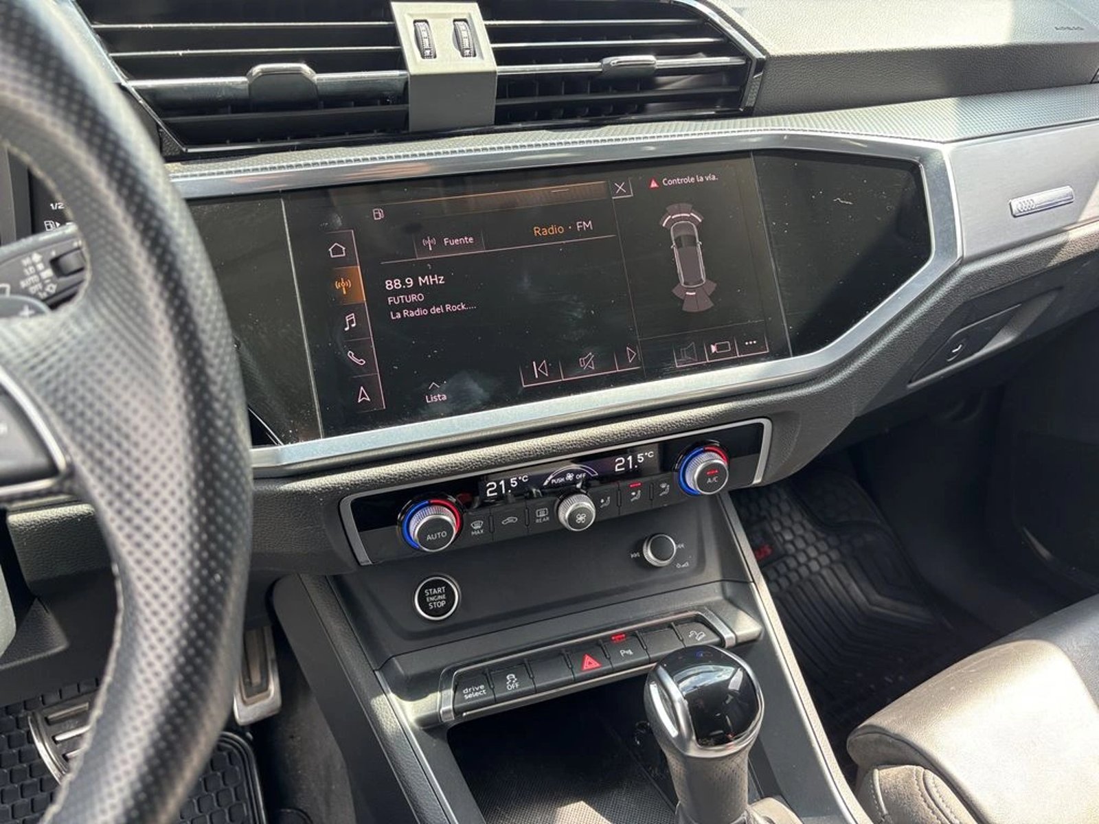 Audi Q3 1.4 35 TFSI STRONIC SPORT S-LINE 2021 - Imagen 16 de 20
