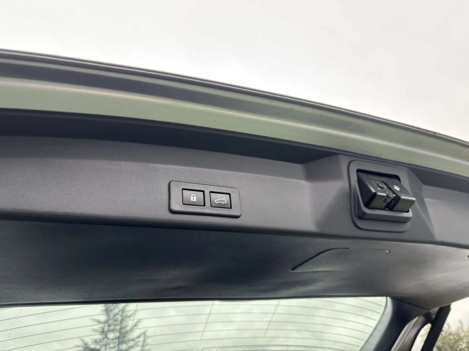 Subaru EVOLTIS 2.4T LIMITED GARDX AWD CVT AT 5P 2023 - Imagen 13 de 20