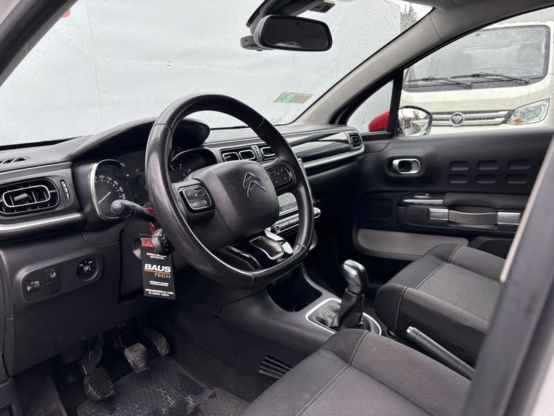 Citroën C3 1.6 BLUEHDI DIESEL SHINE 4X2 HB 100 S&S BVM MT 5P 2018 - Imagen 7 de 20