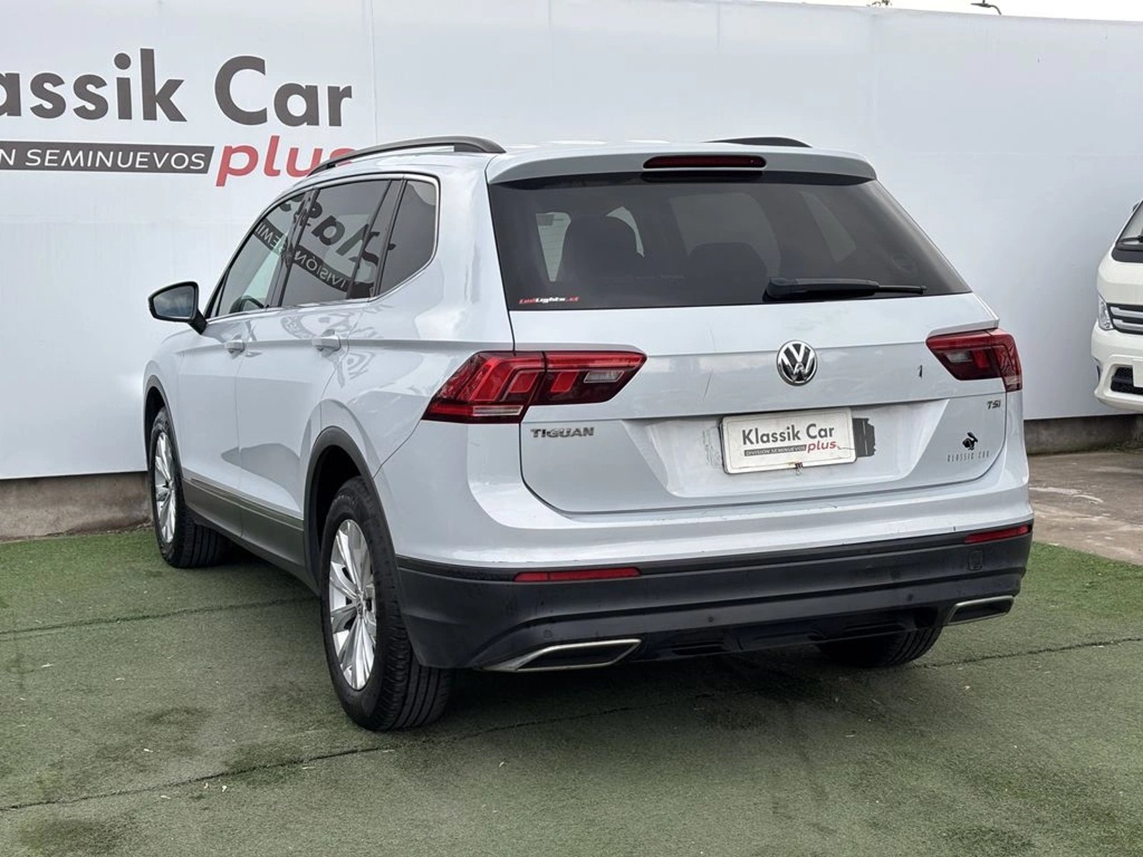 Volkswagen TIGUAN 1.4 TSI AUTO 2018 - Imagen 9 de 20