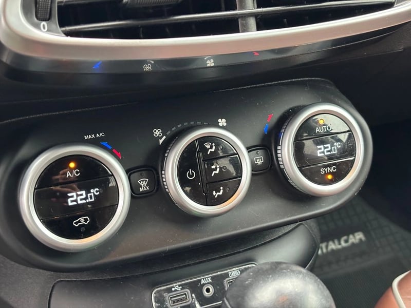 Fiat 500X 1.4 TURBO 4X4 170 CV 9AT 5P 2021 - Imagen 14 de 18