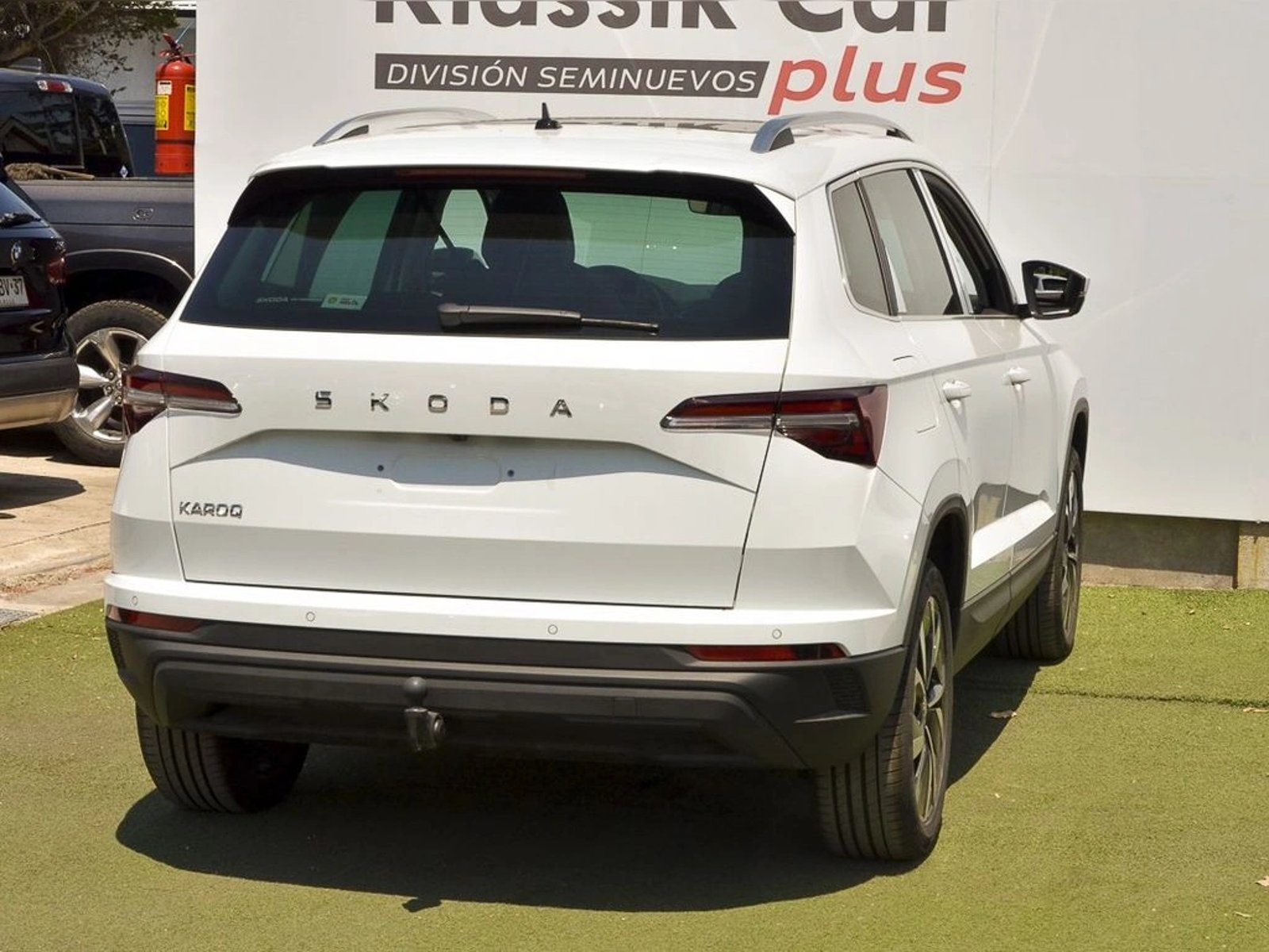 SKODA KAROQ 1.5 TSI AUTO DESIGN 2026 - Imagen 4 de 20