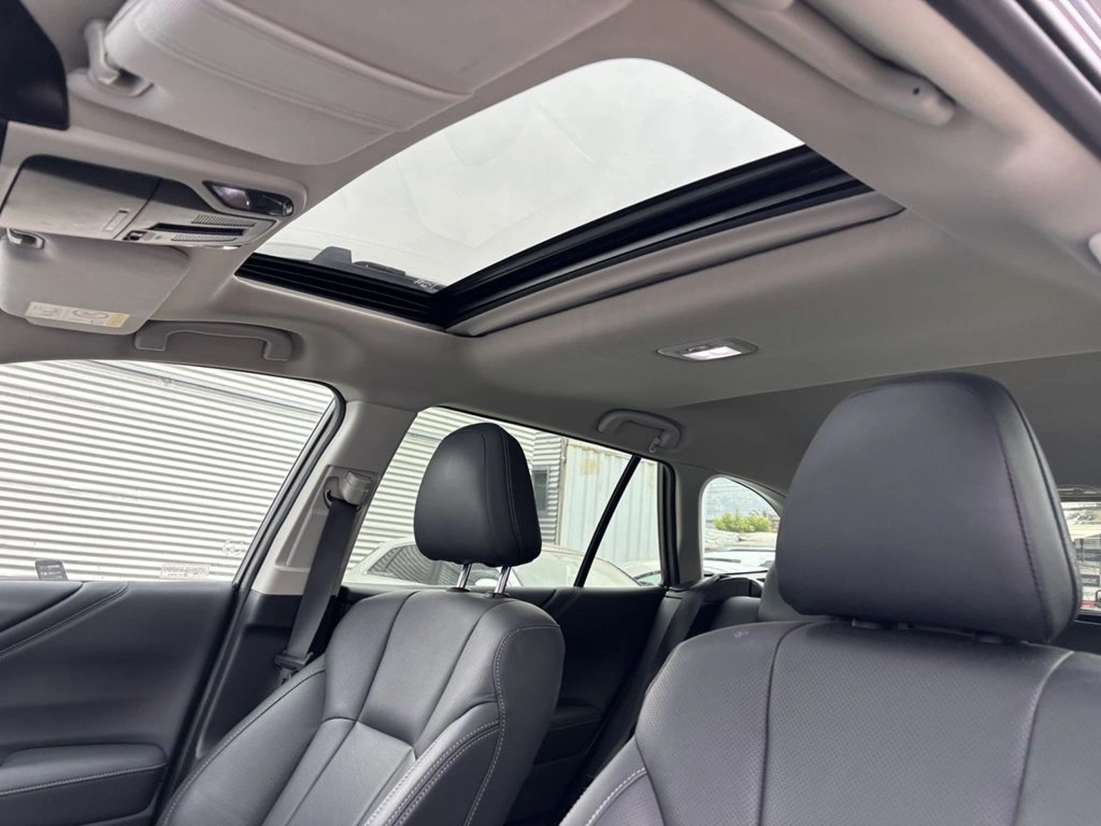 SUBARU OUTBACK 2.4T CVT TOURING XT 4WD 2024 - Imagen 9 de 17
