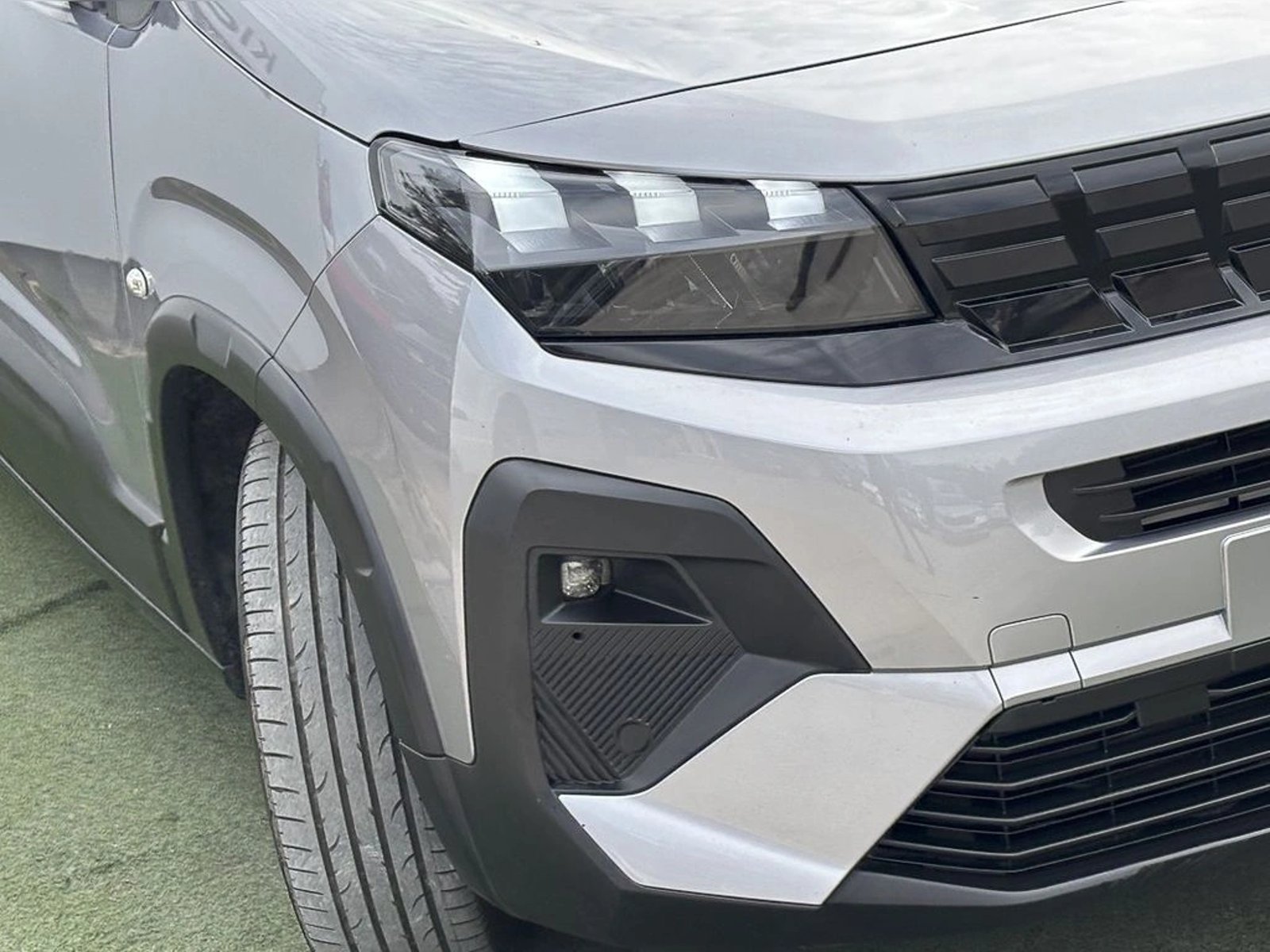 PEUGEOT RIFTER 1.5 BLUEHDI 100 ALLURE 2025 - Imagen 17 de 20