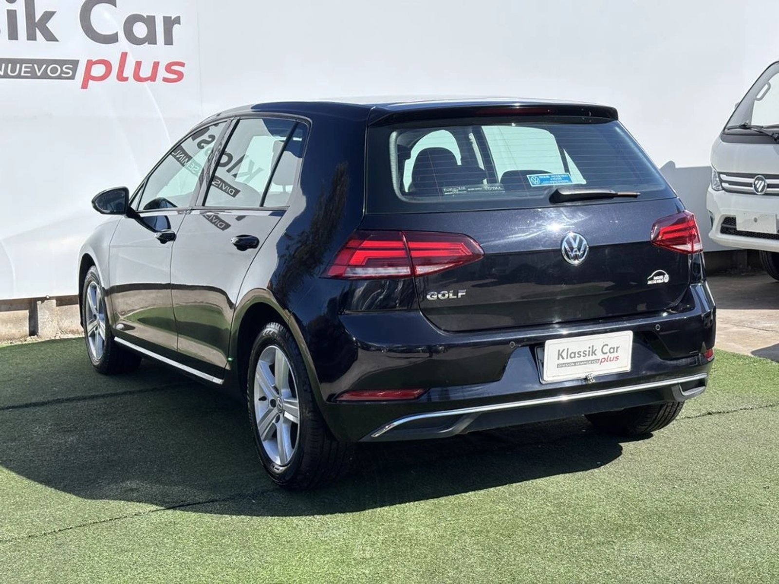 Volkswagen GOLF 1.6 COMFORTLINE MT 2018 - Foto 5 de 20