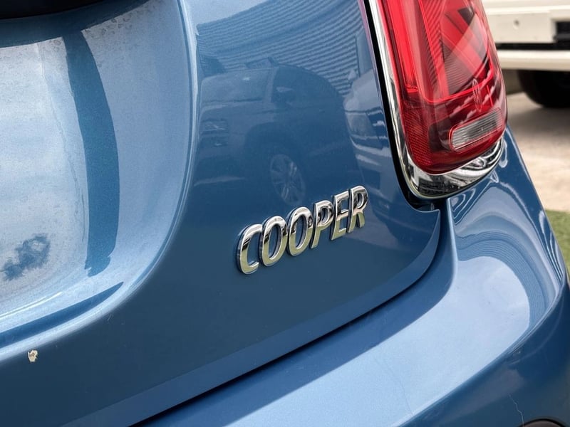 Mini COOPER 1.5 AUTO ESSENTIAL 2024 - Imagen 7 de 20