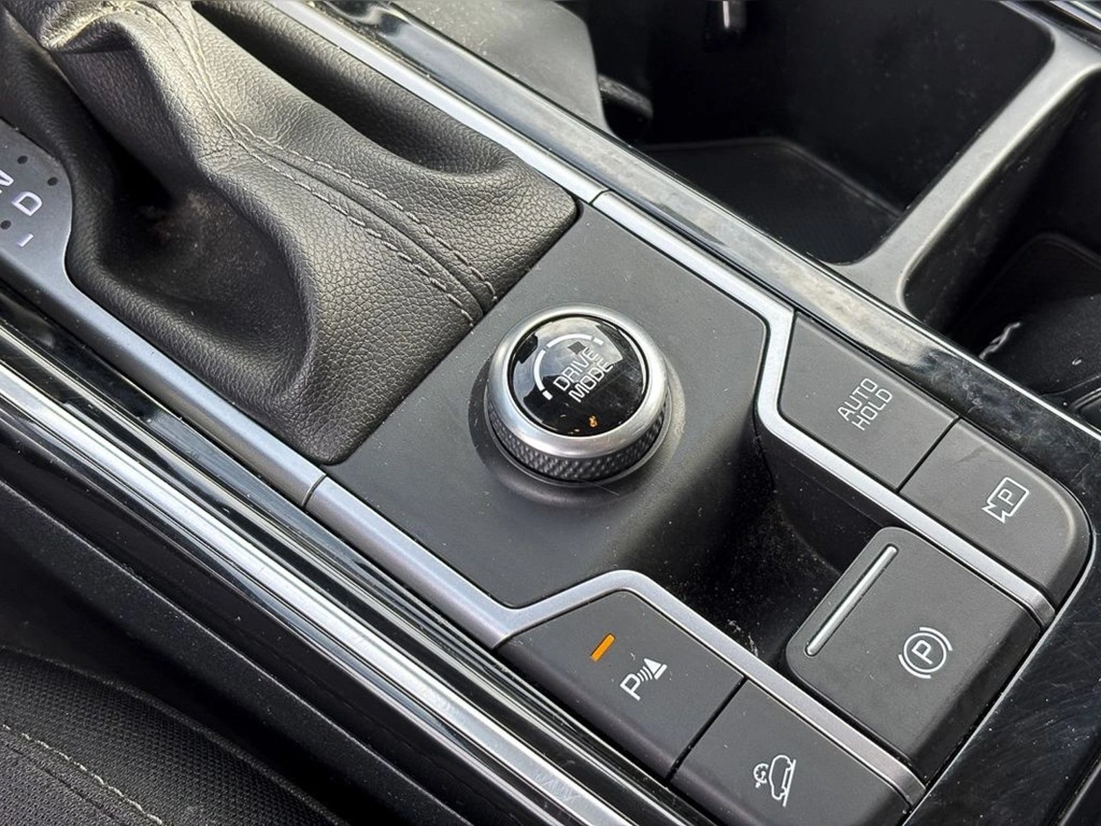KIA SORENTO 2.5 GSL AUTO EX FULL 2022 - Imagen 11 de 20