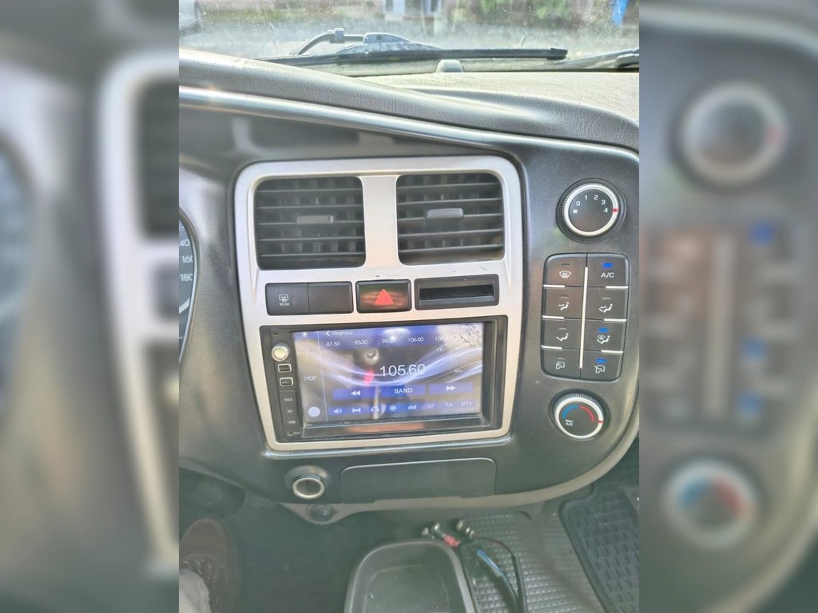 Hyundai PORTER II PORTER II DCAB 2.5 2022 - Imagen 8 de 8