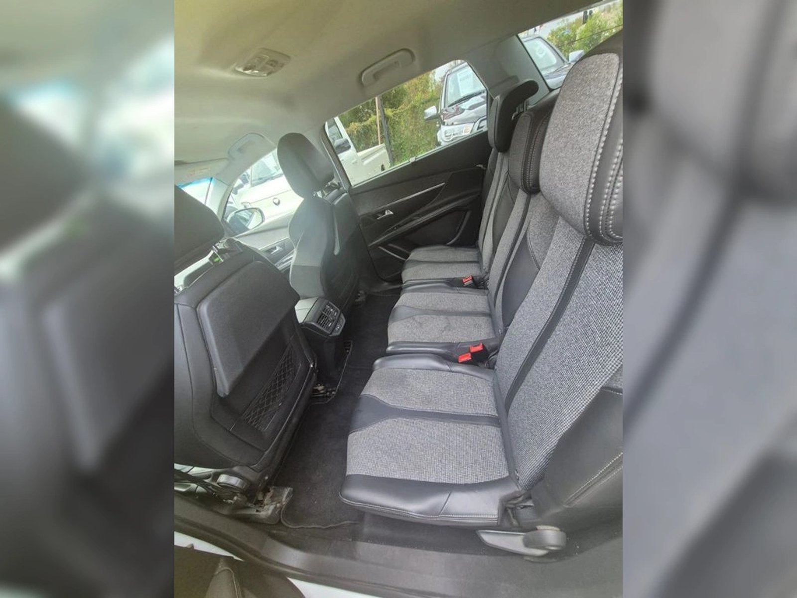 PEUGEOT 5008 5008 ALLURE 1.6 2018 - Imagen 8 de 9
