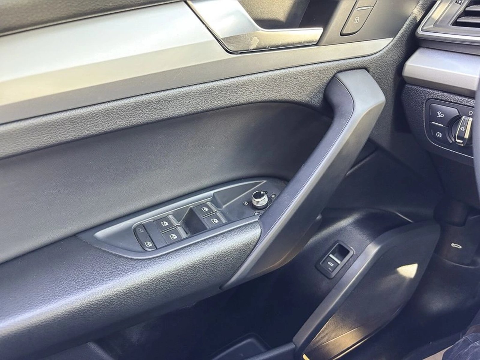 AUDI Q5 SPORTBACK 2.0 45 TFSI S-TRONIC AUTO QUATTRO 2024 - Imagen 14 de 18