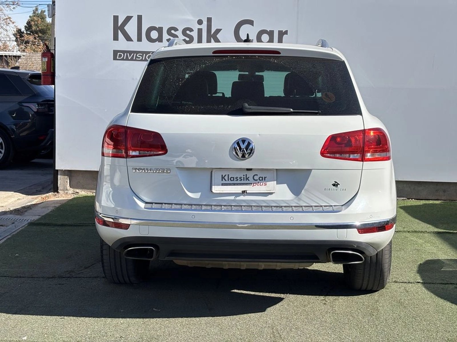 VOLKSWAGEN TOUAREG 3.0 TDI V6 AUTO NAV 4WD 2017 - Foto 3 de 19