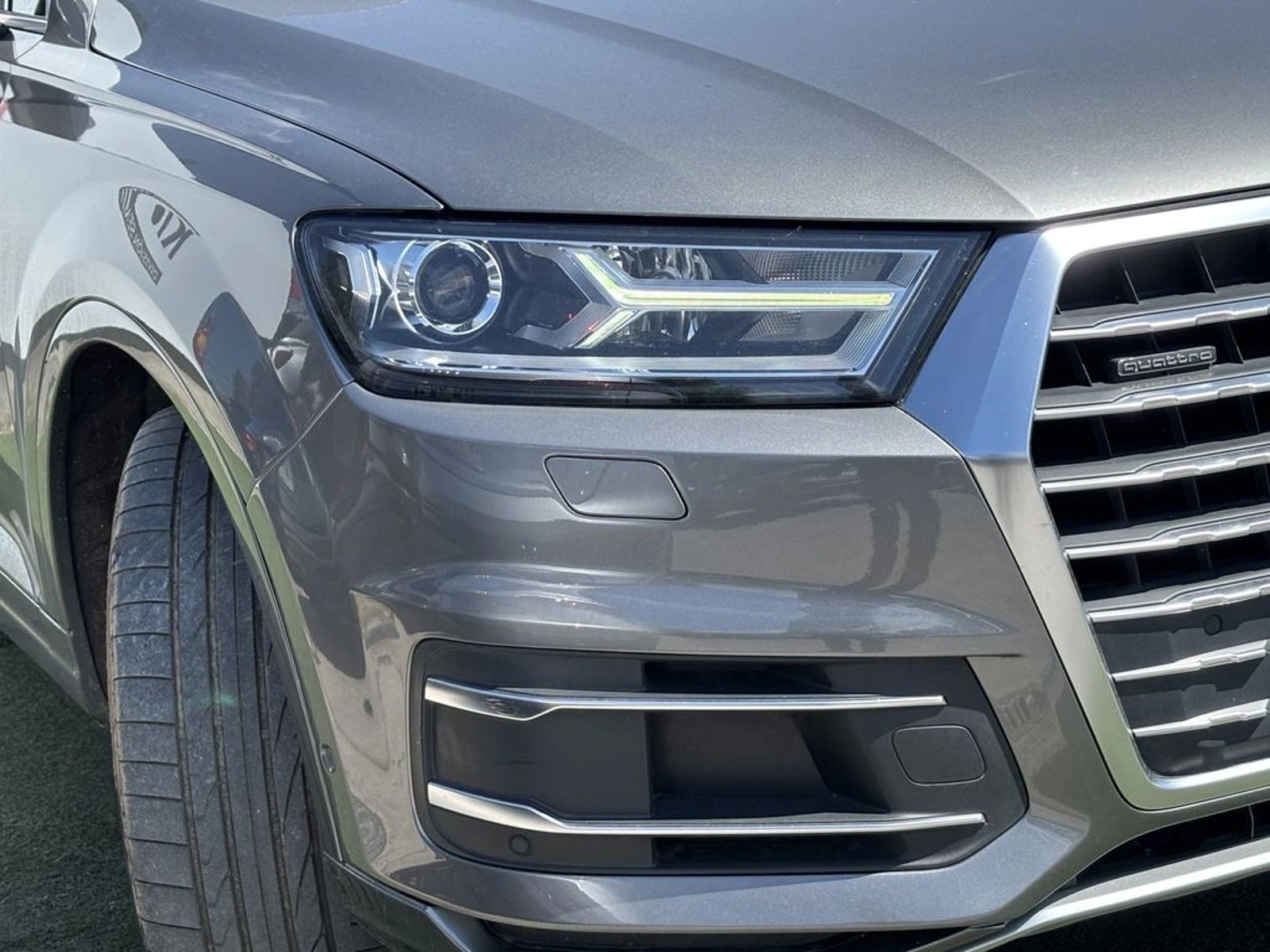 Audi Q7 3.0 TDI DESIGN DIESEL  QUATTRO 7 PAS 2016 - Foto 3 de 20